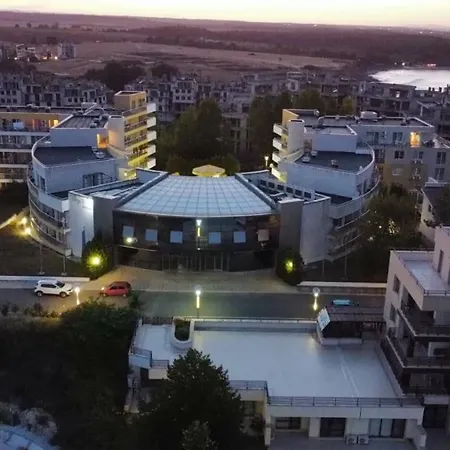 Апартамент Dima Popova *