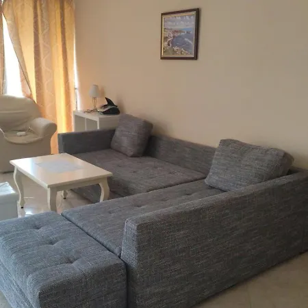 Dima Popova Apartamento Carevo